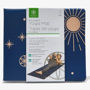 ❣️2/$36 NIP Gaiam Foldable Yoga Mat in Midsummer Nights Retail Price $45.00